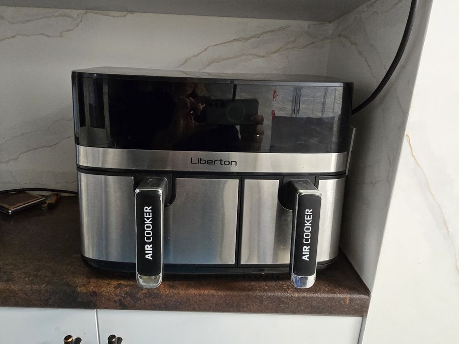 Аэрогриль,практически новый