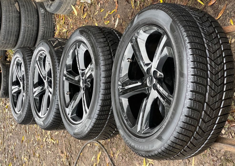 Колеса в зборі Jaguar R20 8.5J EТ45 5X108 Dia63.4 шини 255/50 R20