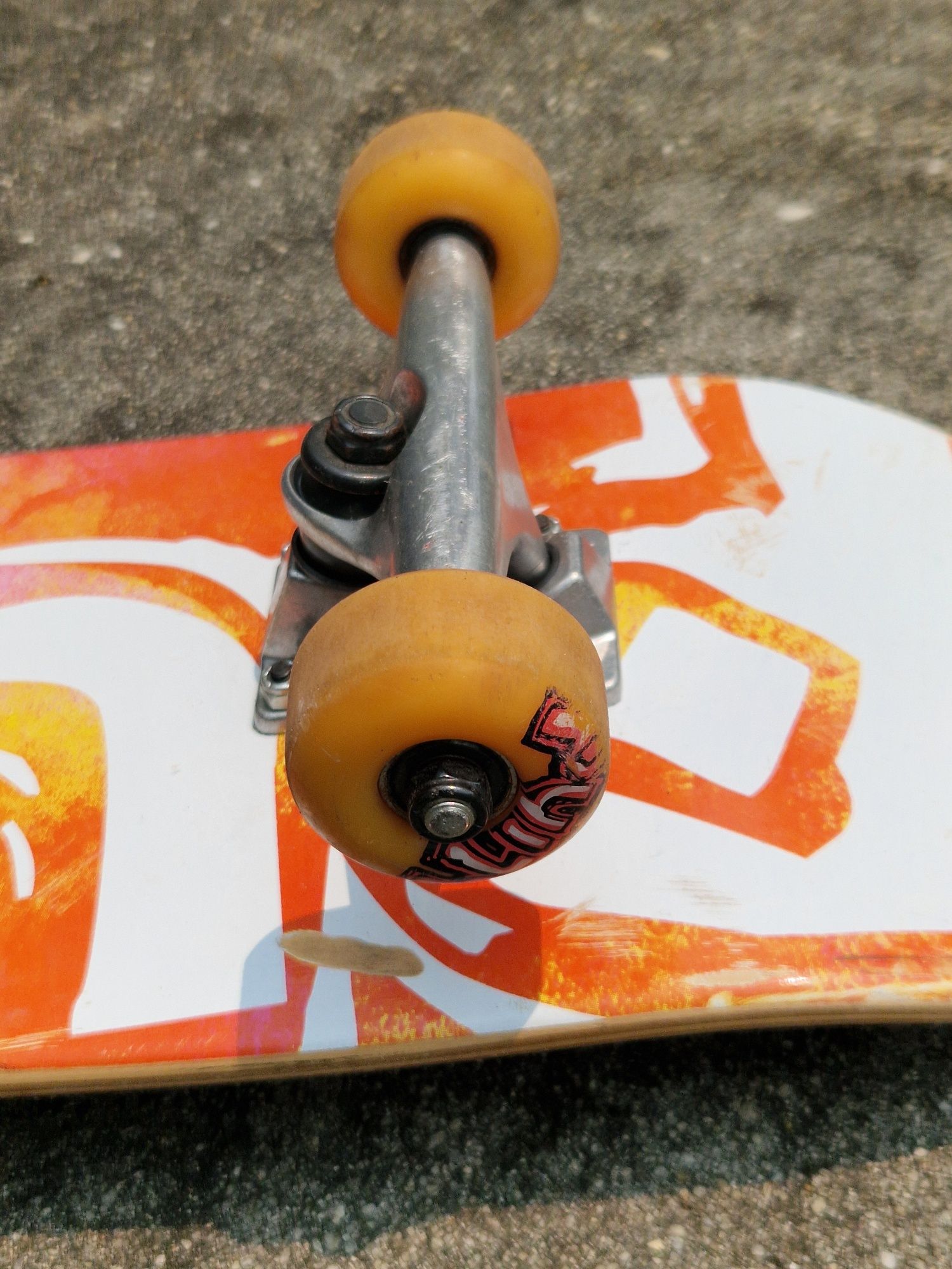 Skate usado profissional.