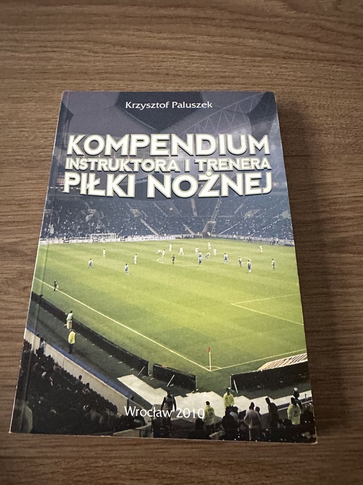 Kompendium instruktora i trenera piłki nożnej. Paluszek