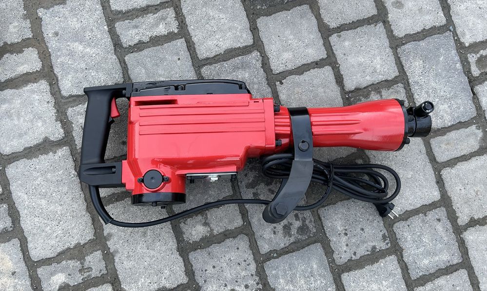 Młot wyburzeniowy Einhell TC- DH 43