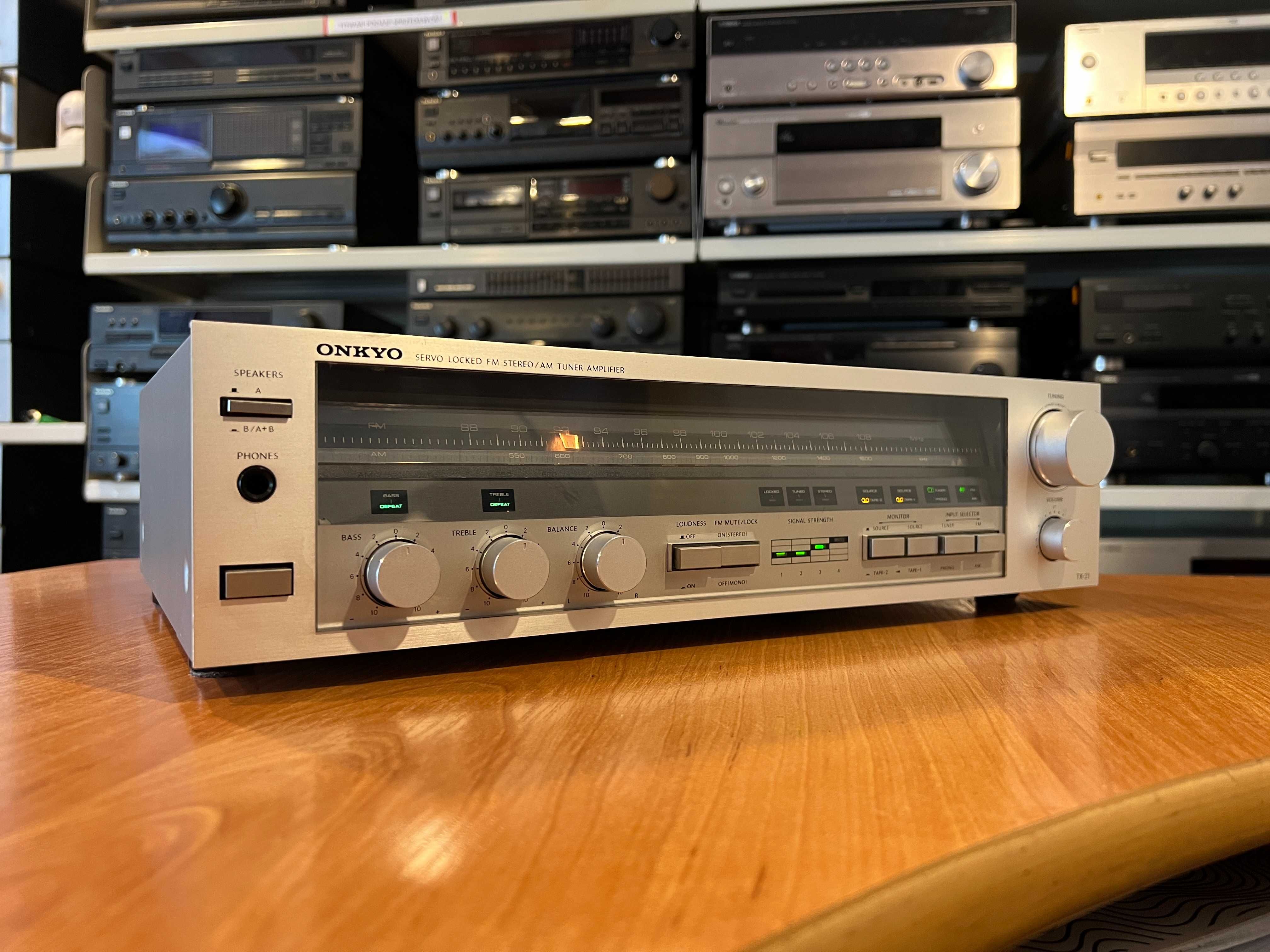 Amplituner Onkyo TX-21 Vintage Audio Room