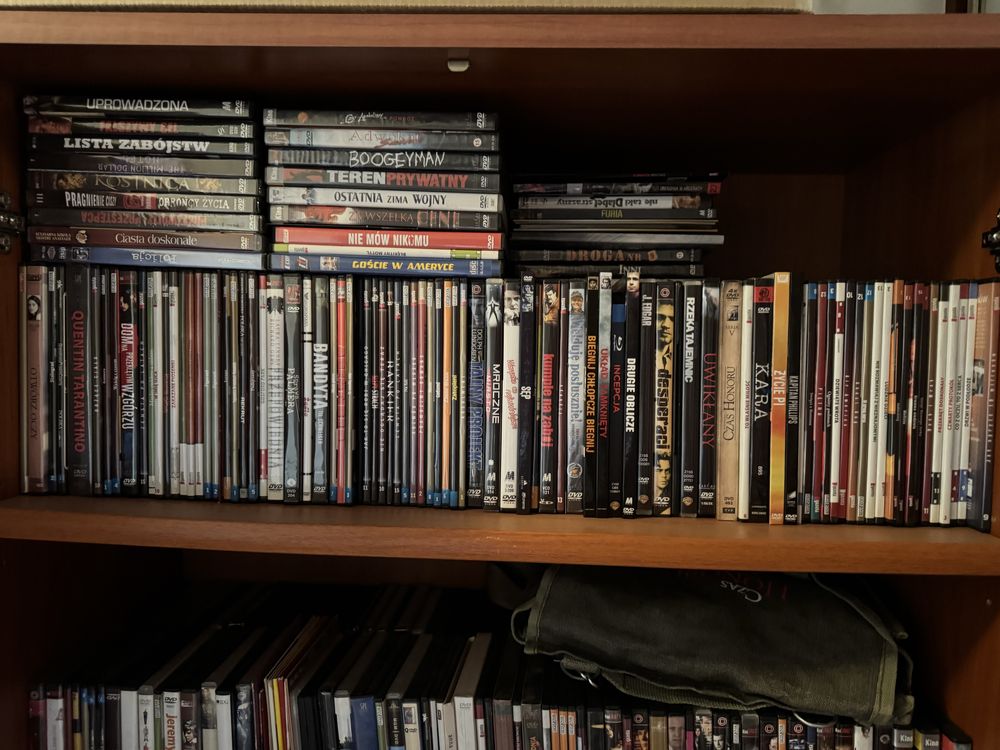 Kolekcja setek płyt cd dvd kaset