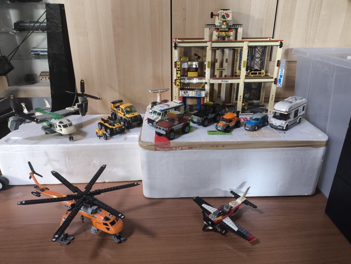 Lote de sets Lego City (9 sets)