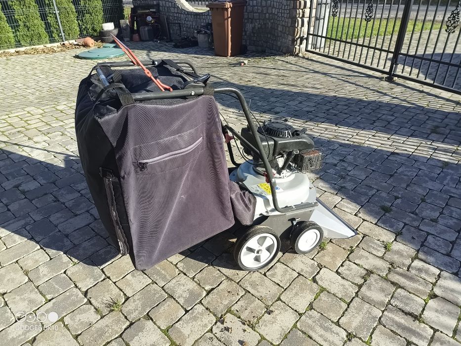 Spalinowy odkurzacz zbieracz do liści