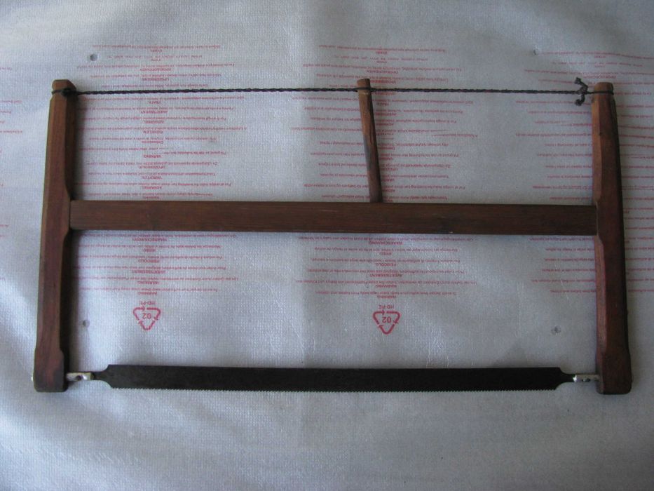 Serrote antigo em bom estado