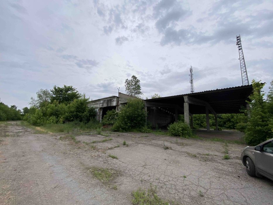 ‼️ Продаж ‼️ Склад 2500м2 на 1гектарі, 400м від Одеської траси.