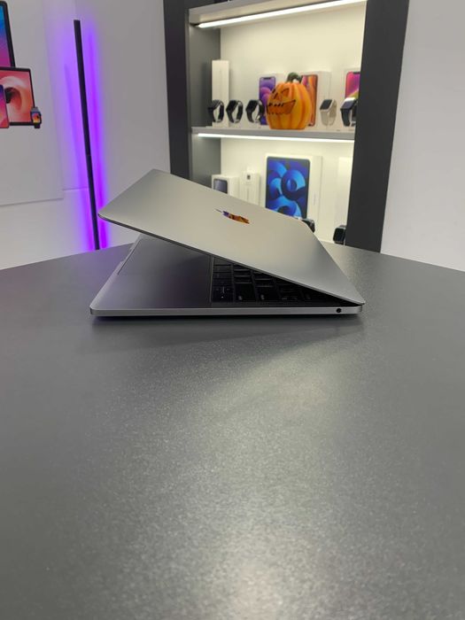 Ноутбук MacBook Pro 13” 2019 i5/8/256 ГАРАНТІЯ 81359