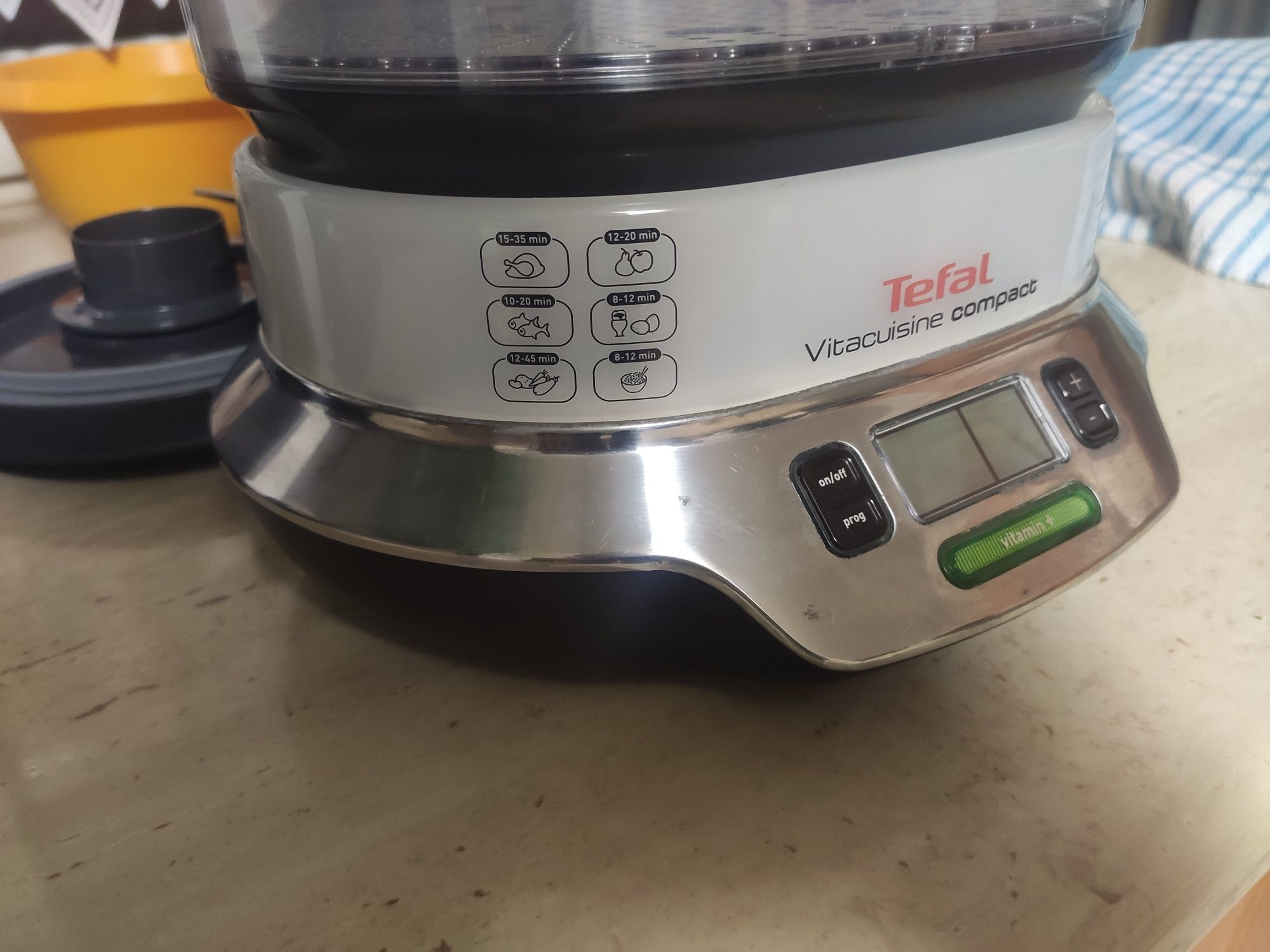 Parowar TEFAL VS4003 Vitacuisine Compact