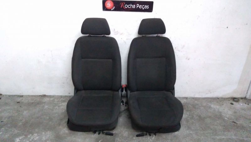 Estofos Da Frente Volkswagen Polo Classic (6V2)