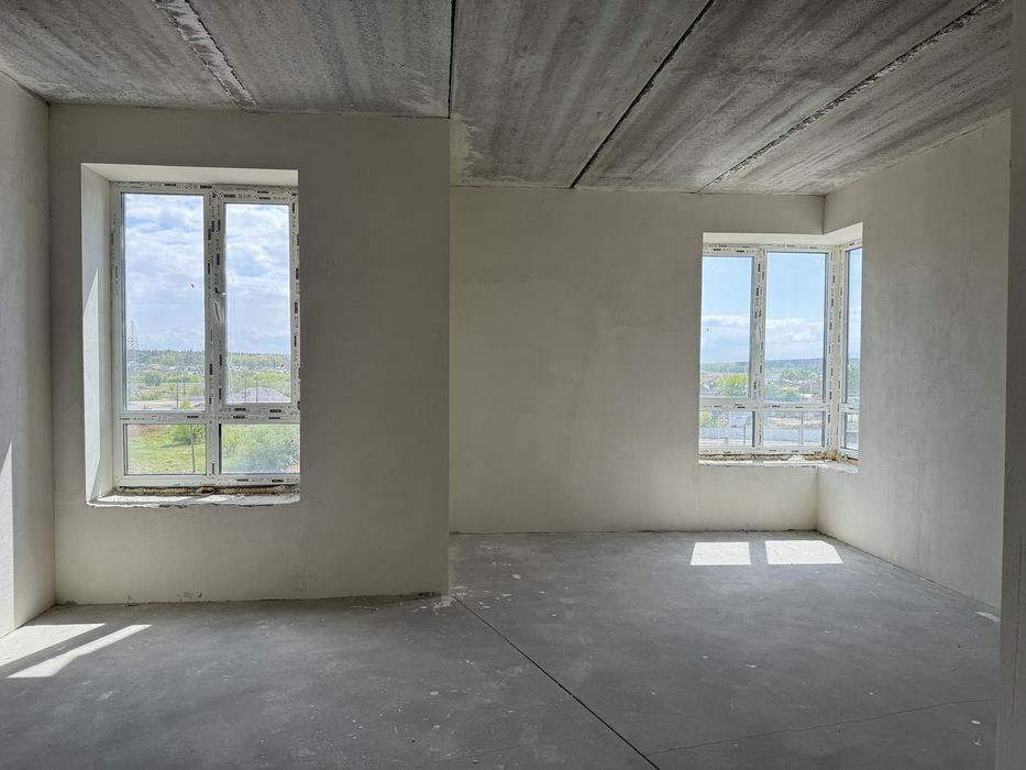 Однокімнатна квартира-студія ЖК Молодість