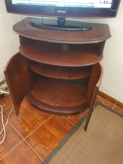 Móvel de televisão