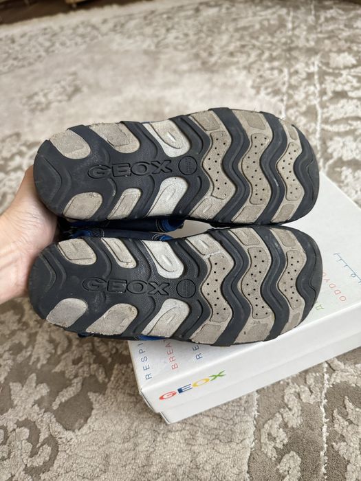 Geox сандалі босоніжки