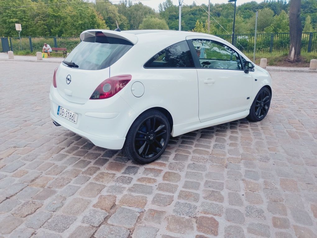 Sprzedam Opla Corsę D 1.3 cdti OPC lain