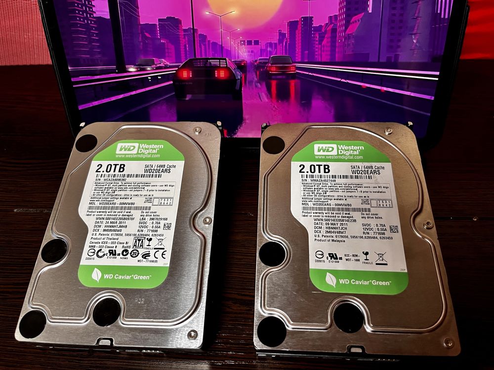 Western Digital 2 TB 3.5  жестокий диск на два терабайт