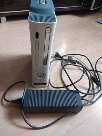 Xbox 360  320 Gb