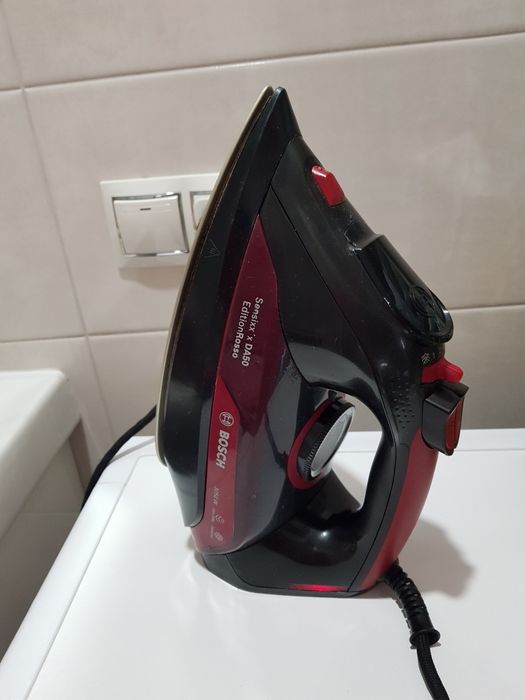 Праска парова Bosch 3500 w