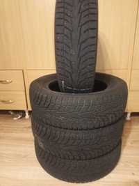 Зимові шини Hankook Winter I Cept iZ 2 W616 (185/65R15 92T) XL