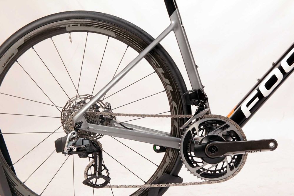 Rower szosowy FOCUS IZALCO Max Disc Sram RED AXS Ceramic Speed roz. M