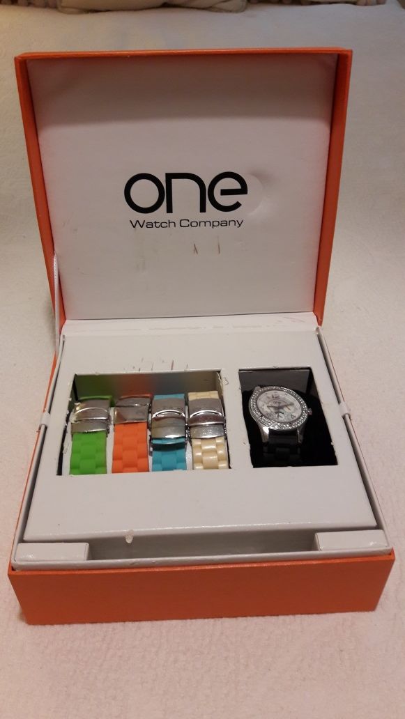 Relógio One box watch company