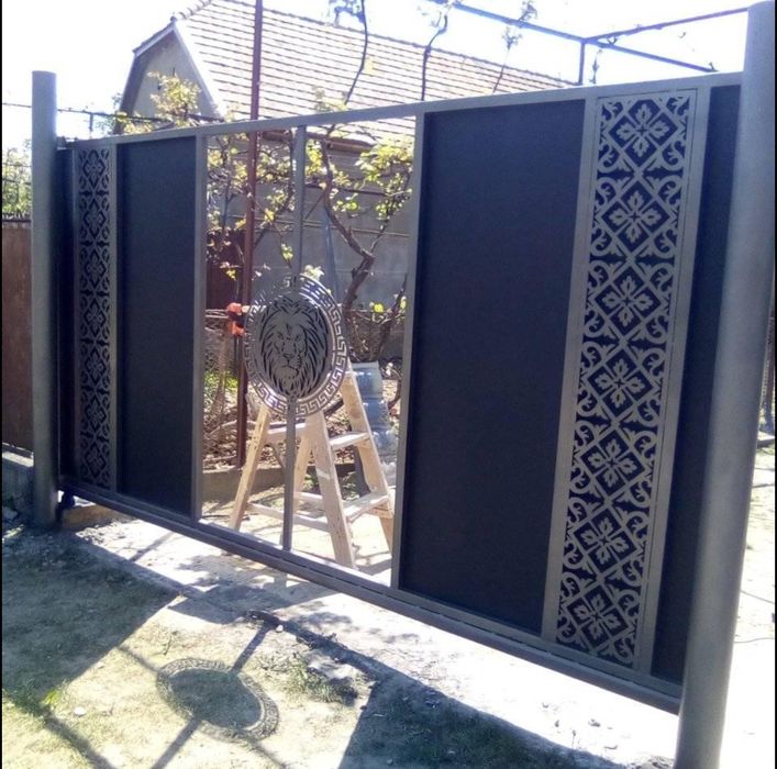 Декоративні металеві вставки для воріт та огорожі Лазерна різка металу