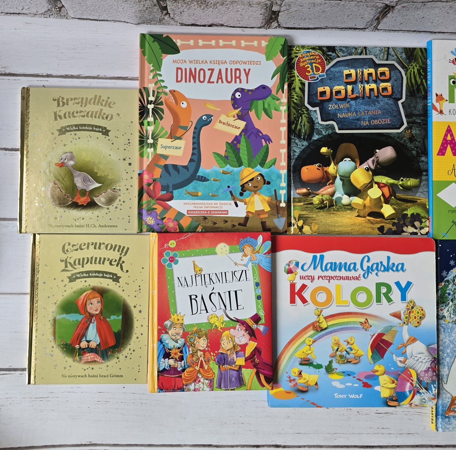 Zestaw dla dzieci książki puzzle gry