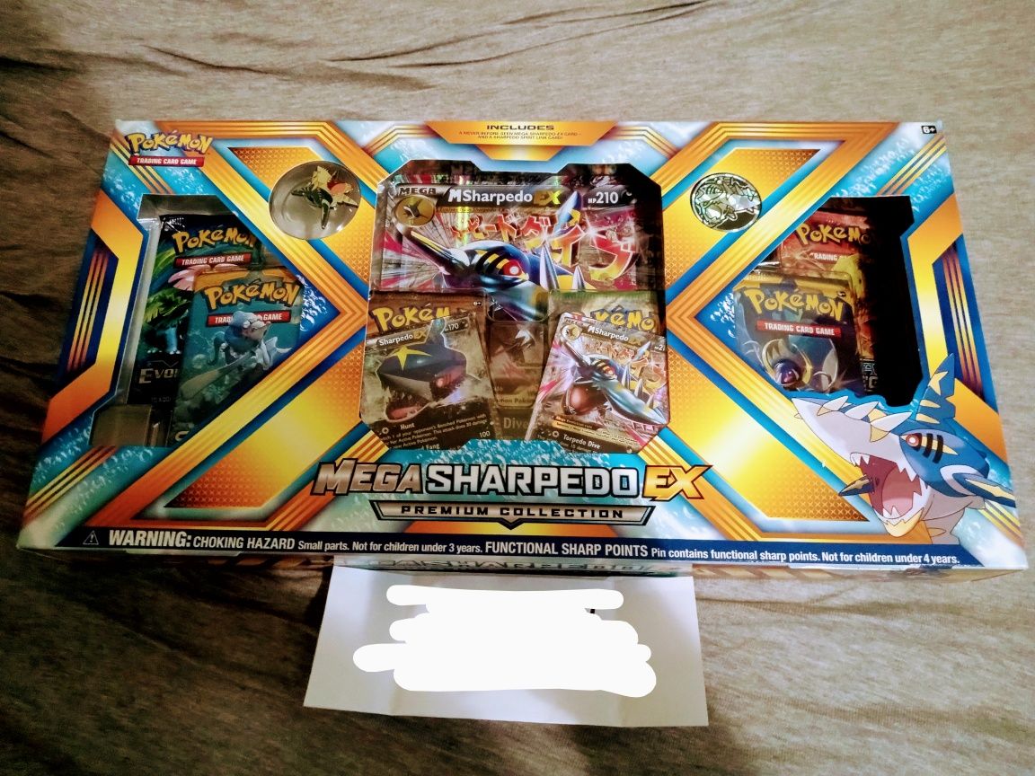 Mega Sharpedo EX Premium Collection Box Pokemon