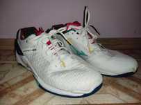 Волейбольні кросівки MIZUNO WAVE