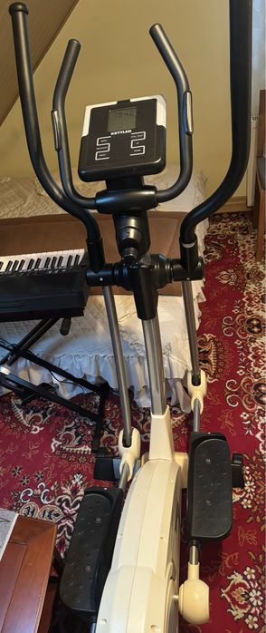 Orbitrek marki KETTLER model SITUS 300