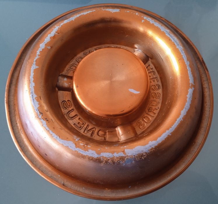 Cinzeiro Dunlop antigo, carros