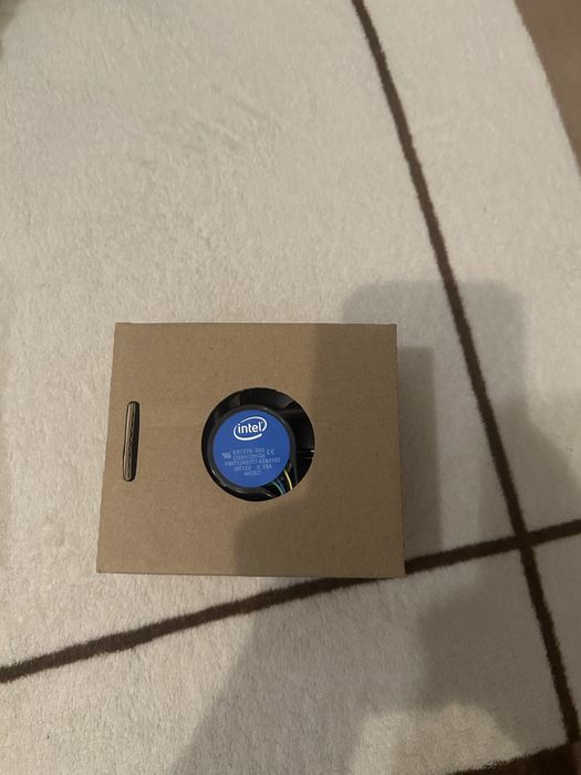 Nowe Chlodzenie Boxowe Intel