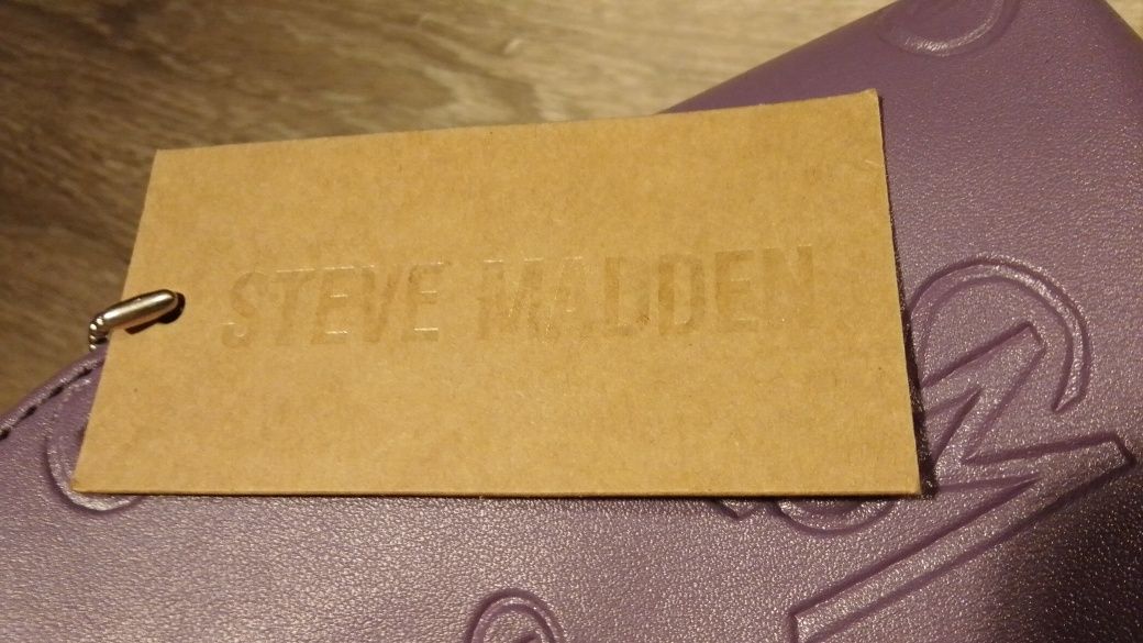 NOWA fioletowa kosmetyczka Steve Madden