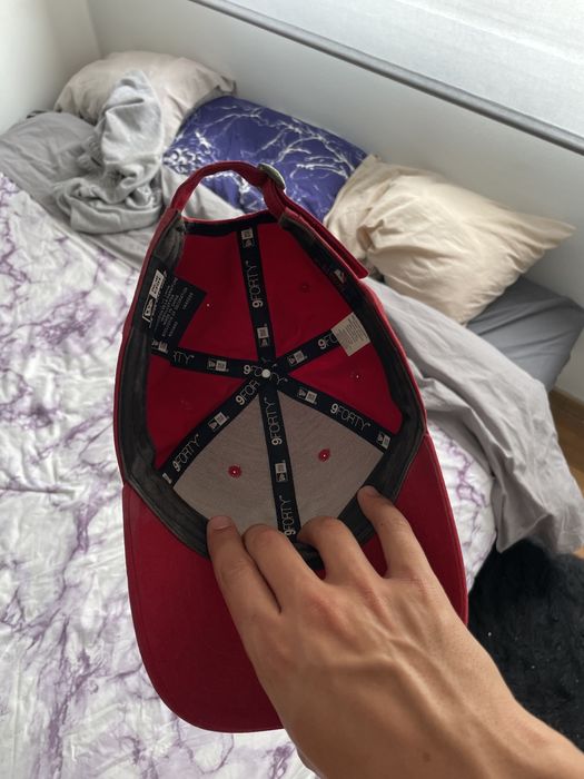 Chapeu NY vermelho