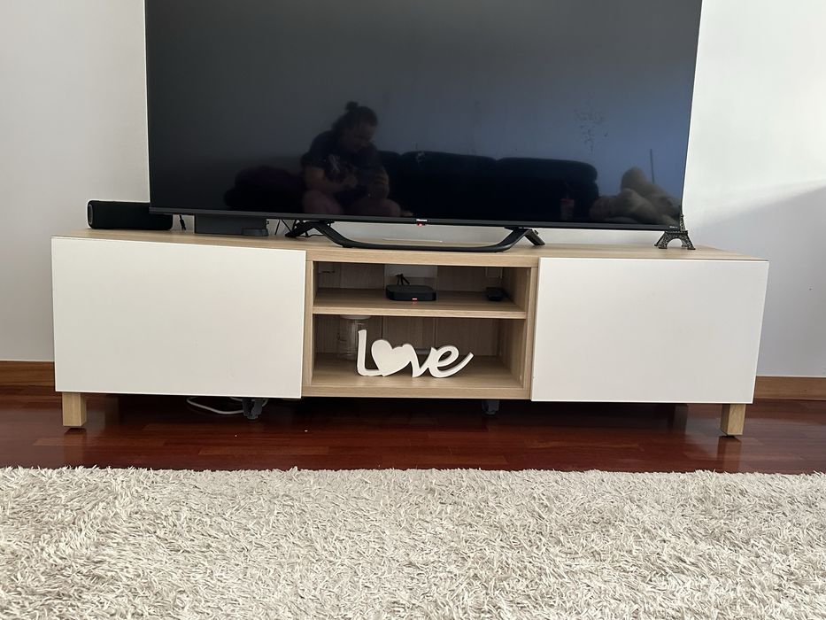 Movél TV - Ikea Bestå