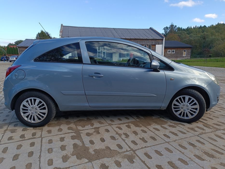 OPEL CORSA 1.3 diesel / KLIMA / Tempomat
