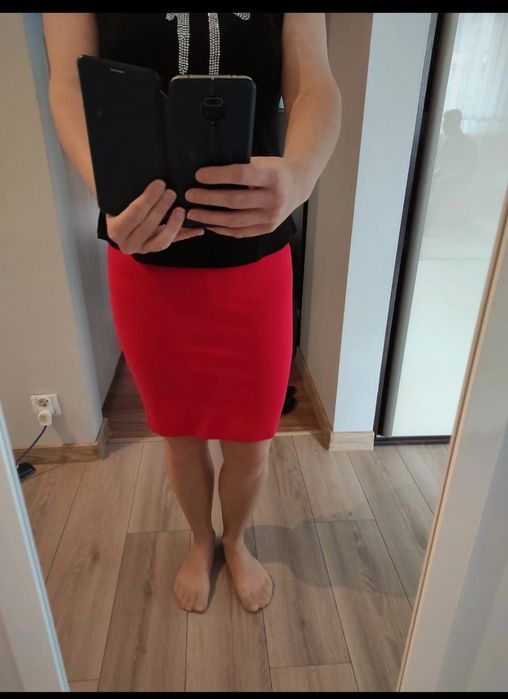 Czerwona spódnica L