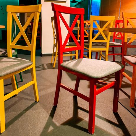 Krzesło / krzesła drewniane tapicerowane, drewno tapicerka