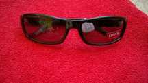 używane okulary przeciwsłoneczne Levis Levi Strauss