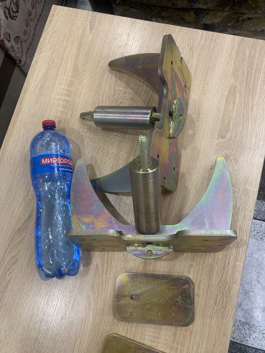 Якорь для лодки , катера