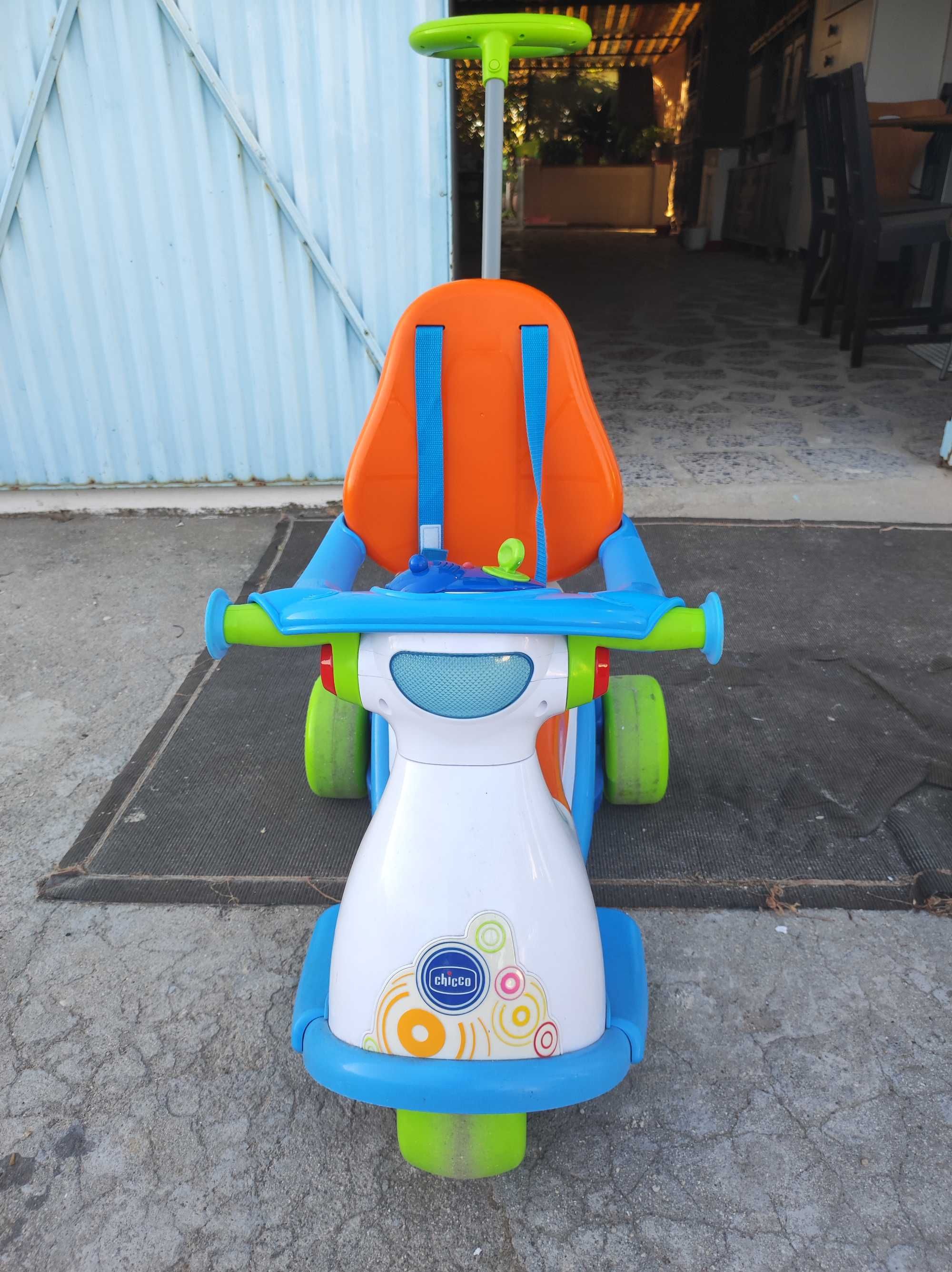 Moto andador para criança