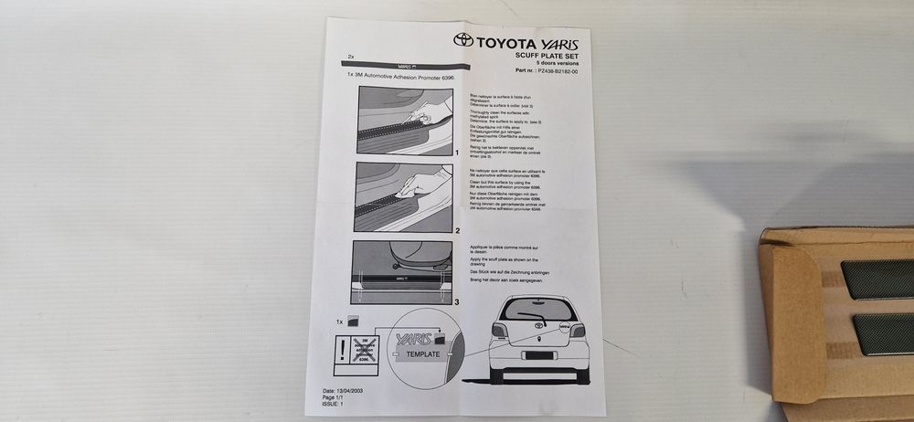 Nakładki progu Yaris I 5d OE Nowe