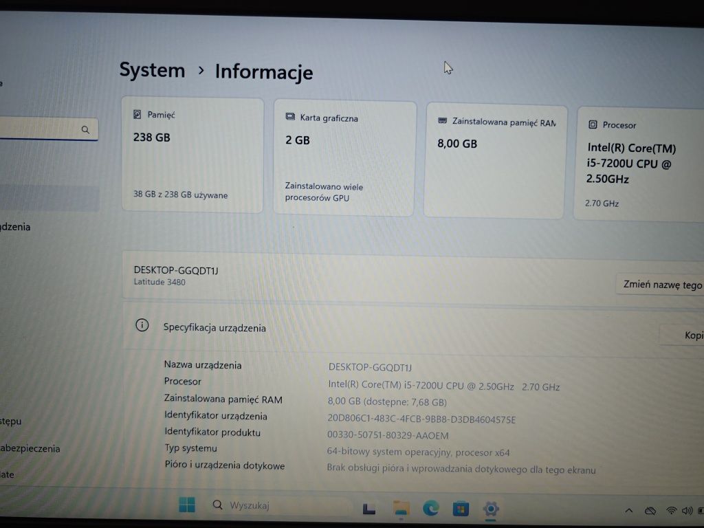 Laptop Dell Latitude 3480 14" Intel i5-7200U 8/256 SSD Bat. 2h AMD R5