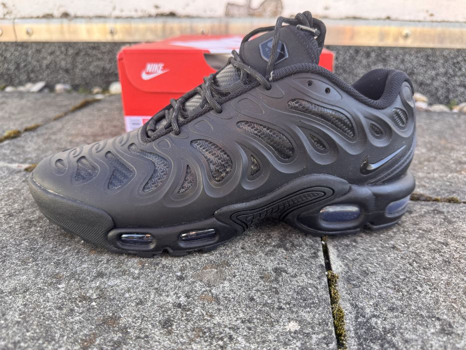 Кроссовки NIKE AIR MAX Plus Drift (Art HF0785-001) us 9-27 cm