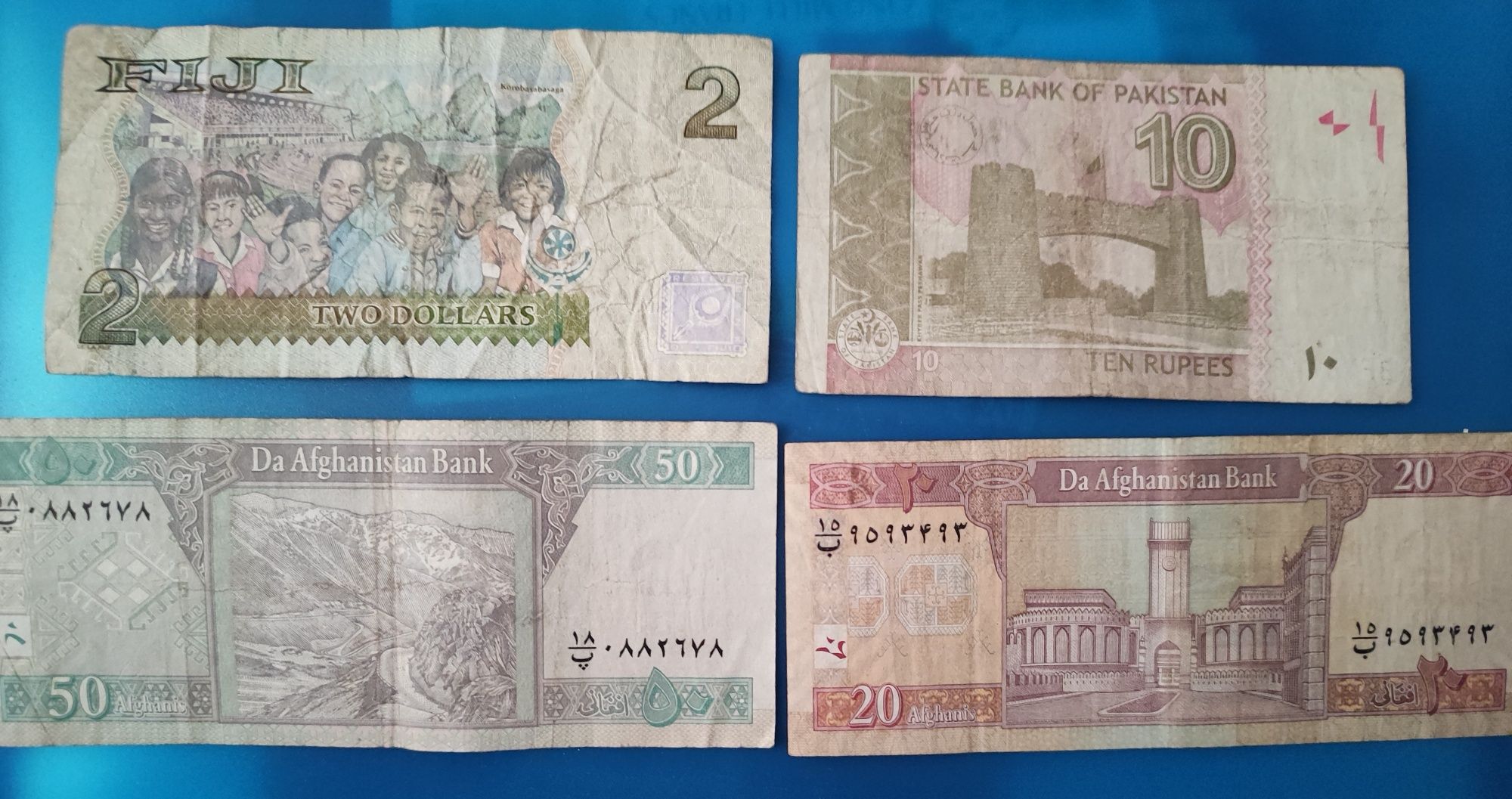 Zestaw banknotów Afganistan, Fidżi, Pakistan