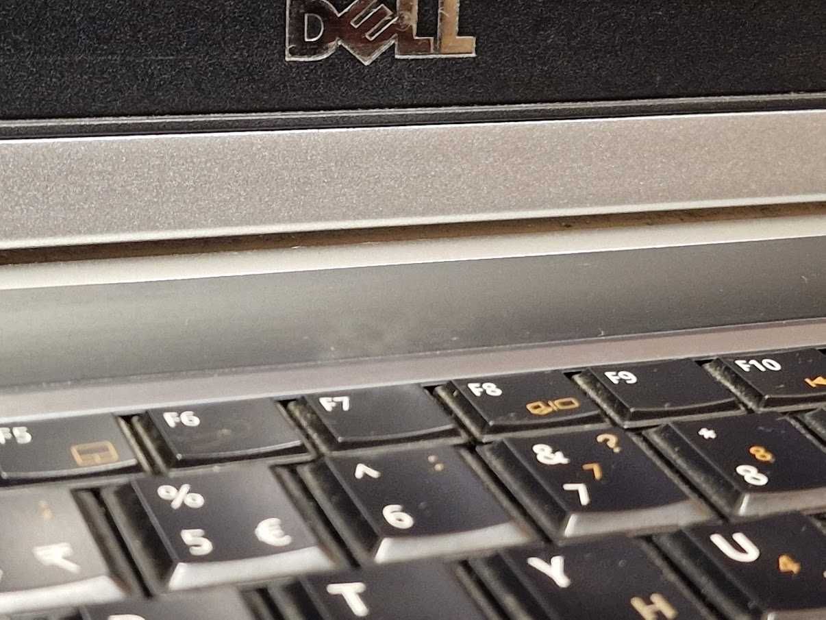 Ноутбук Dell Latitude чотирьох ядерний Intel Core i5-3320M RAM8 HDD500