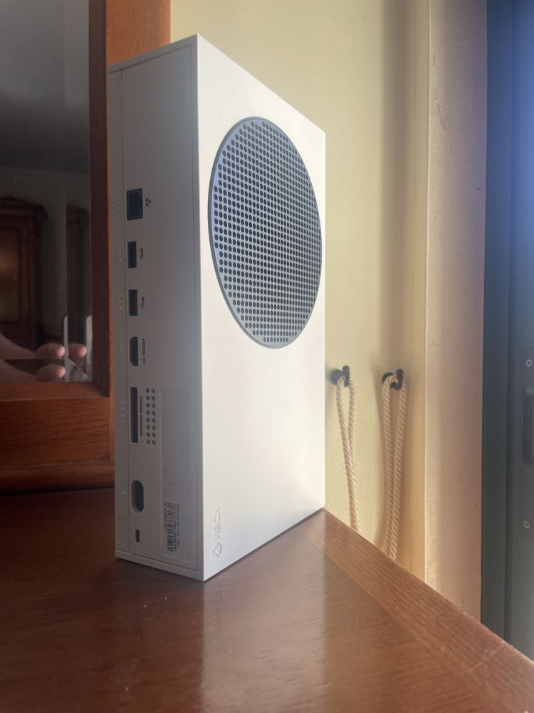 Xbox Serie S + Comando [1]