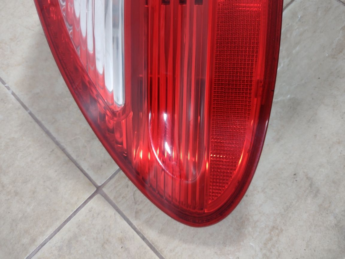 Mercedes E W211 kombi 02-08 lampa tył lewa LED Europa wysyłka OLX