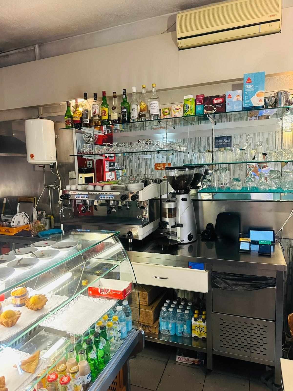 cafeteria à venda