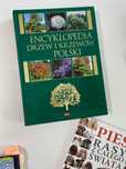 Encyklopedia drzew i krzewów polski wyd. 2020