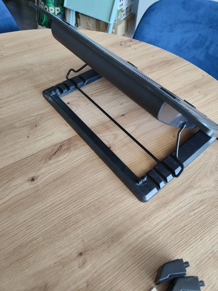 Podstawka chlodząca do laptopa regulowana Tracer